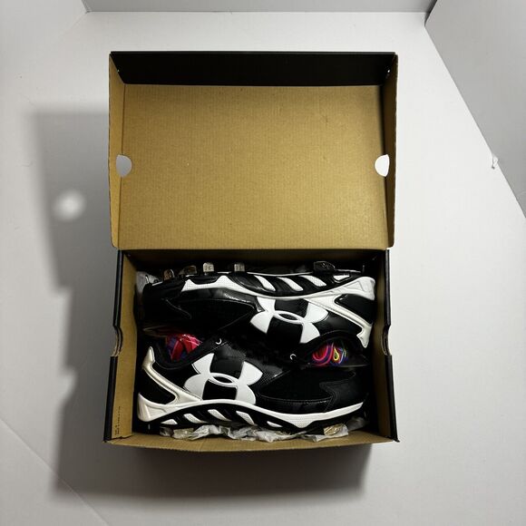 Under Armour Woman's Spine Glyde ST Baseball Metal Cleats Shoes Black Size 8 NIB - Picture 10 of 12